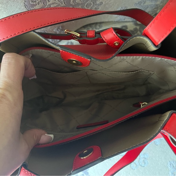 Michael Kors Red Pebbled Leather Tote with Buckle Strap - Picture 4 of 6